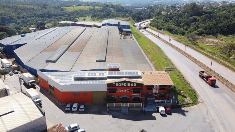 energia-solar-para-restaurantes-SolarPowerEnergy-Tropeirao-do-Jucao-min
